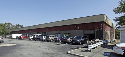 450-460 W John St, Hicksville, NY for rent Building Photo- Image 1 of 4