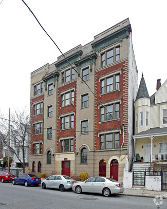 More details for 156 Woodworth Ave, Yonkers, NY - Residential for Sale