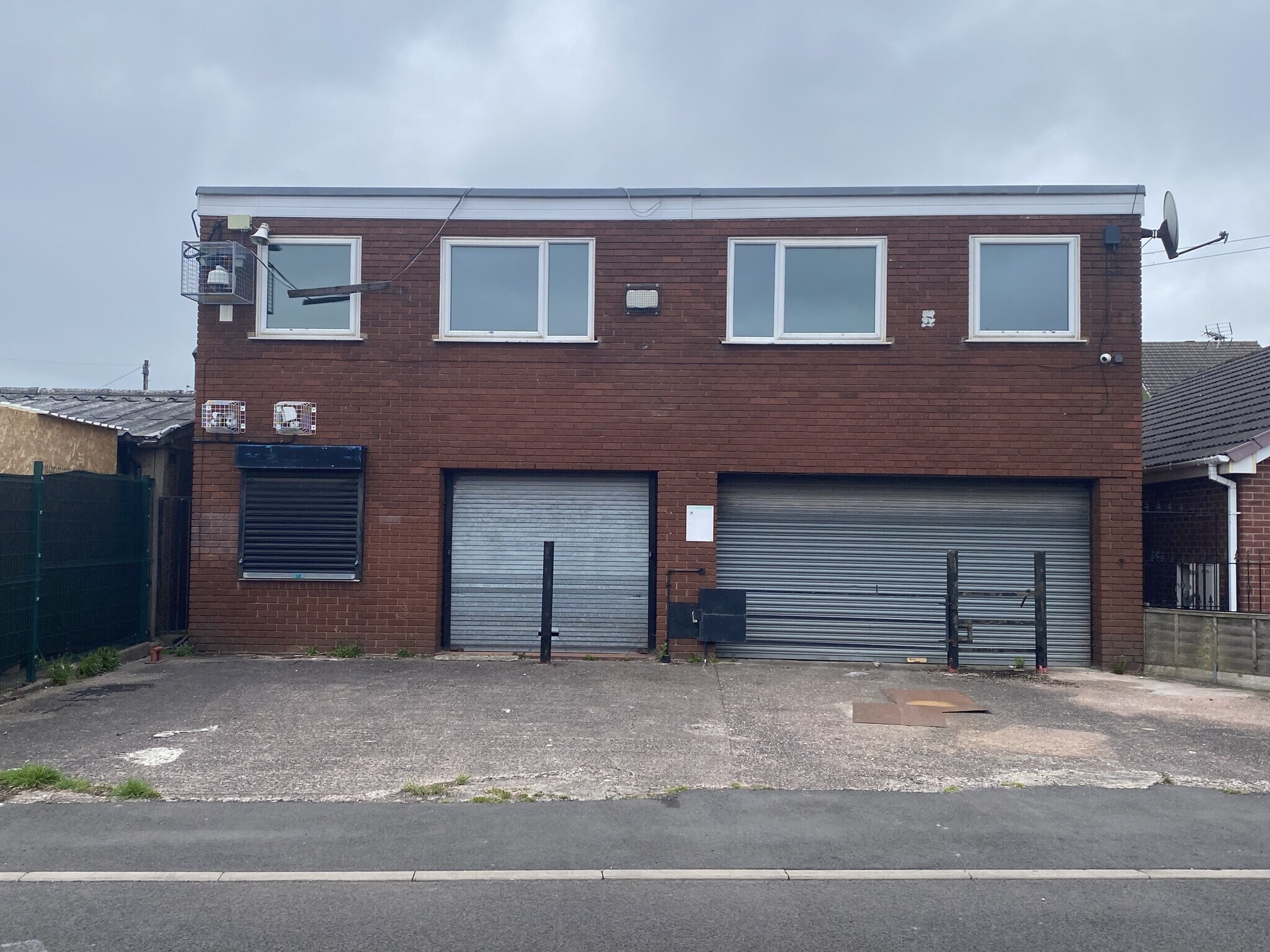 New Cross St, Wednesbury to rent Building Photo- Image 1 of 2