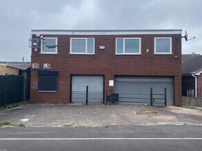 New Cross St, Wednesbury to rent Building Photo- Image 1 of 1