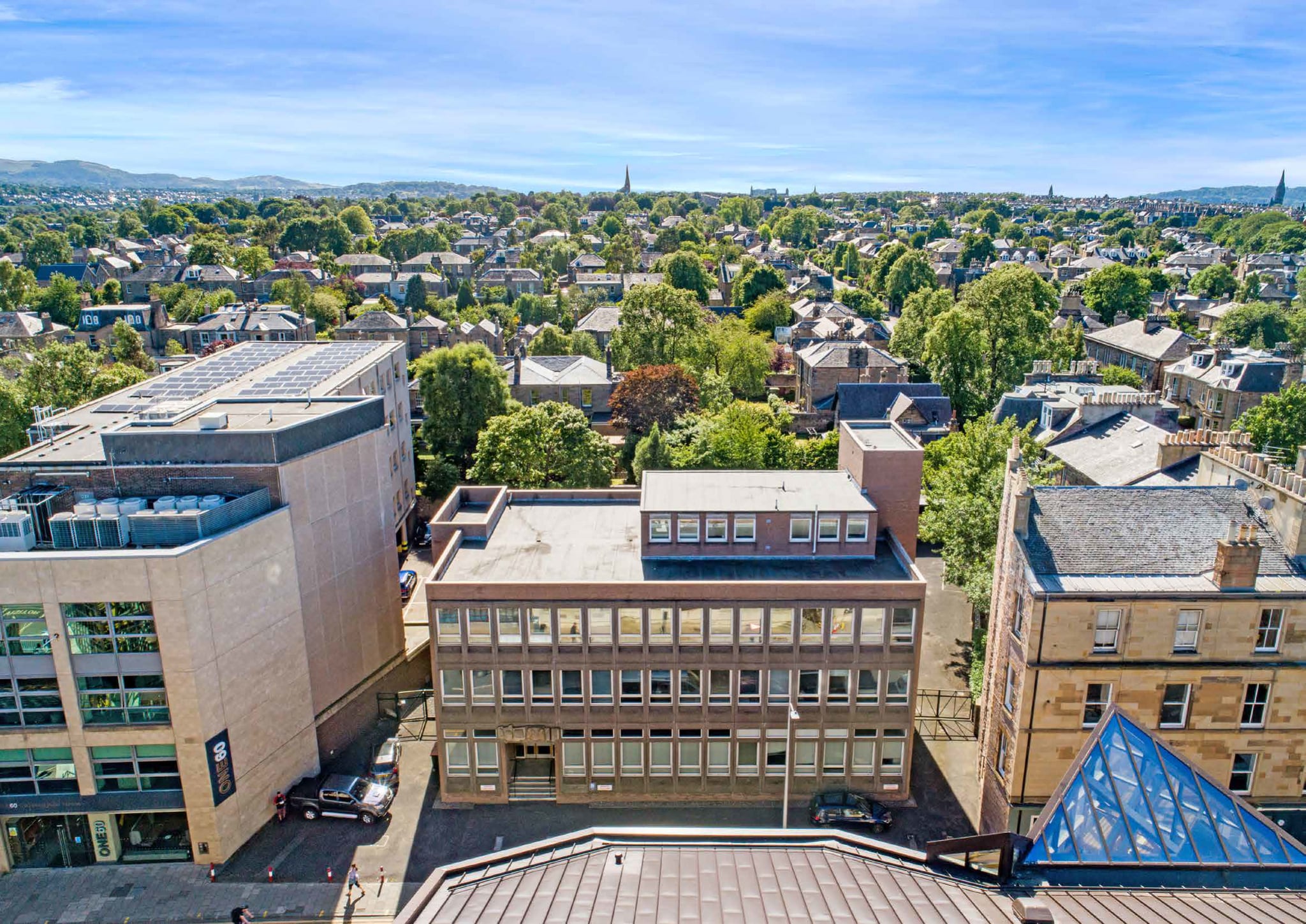 140 Causewayside, Edinburgh for sale Primary Photo- Image 1 of 1
