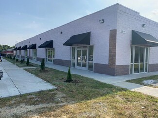 More details for 3819 W Gate City Blvd, Greensboro, NC - Retail for Rent