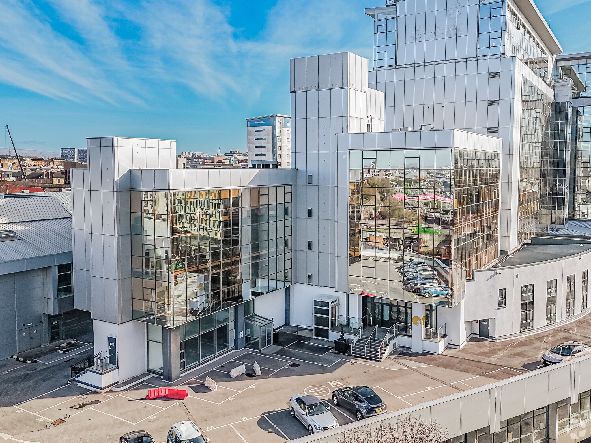 14-18 Elliot Pl, Glasgow to rent Primary Photo- Image 1 of 3