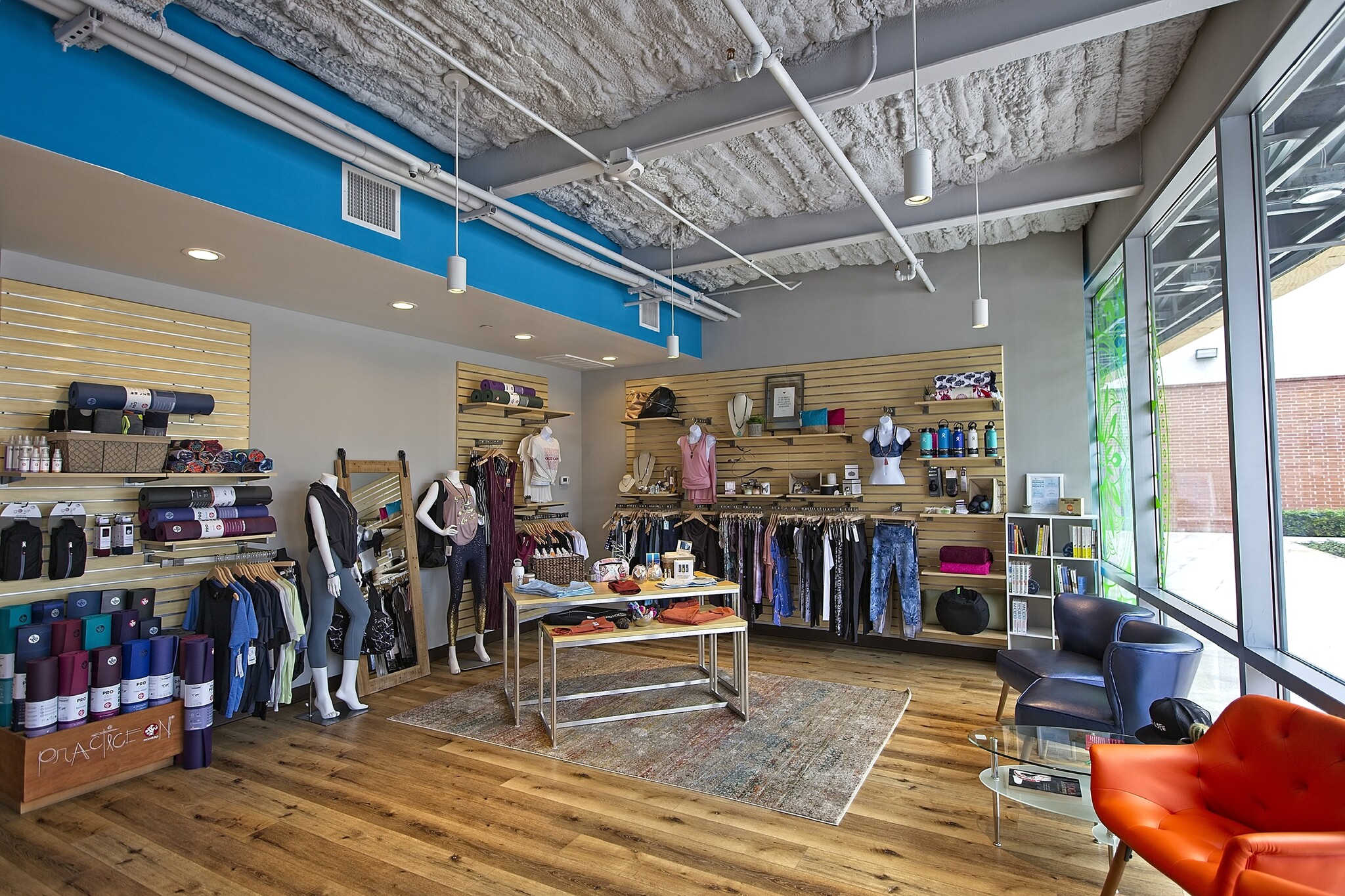 2100 Travis St, Houston, TX to rent Interior Photo- Image 1 of 5