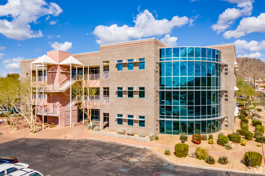 9100 N 2nd St, Phoenix, AZ for rent - Primary Photo - Image 1 of 8