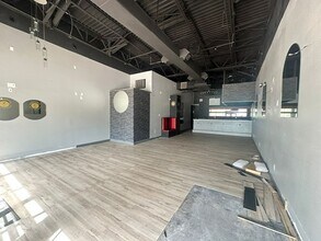 Shary Rd, Mission, TX to rent Building Photo- Image 2 of 8