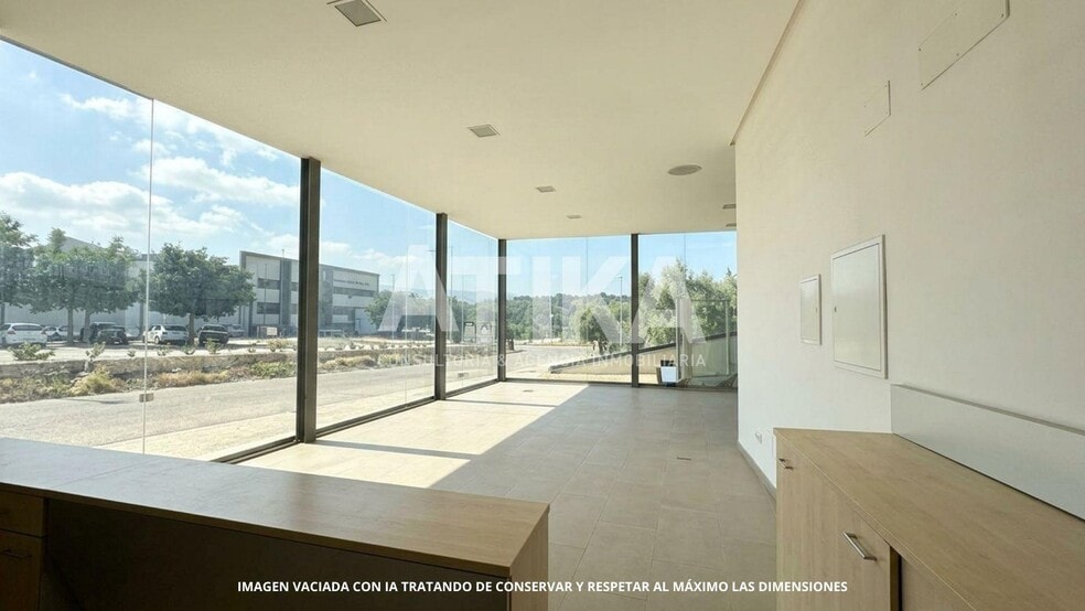 Industrial in Aielo de Malferit, Valencia to rent - Building Photo - Image 2 of 11