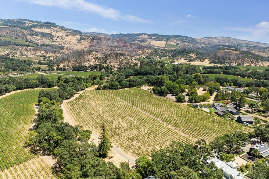 1090 Bale Ln, Calistoga, CA for sale - Primary Photo - Image 1 of 12