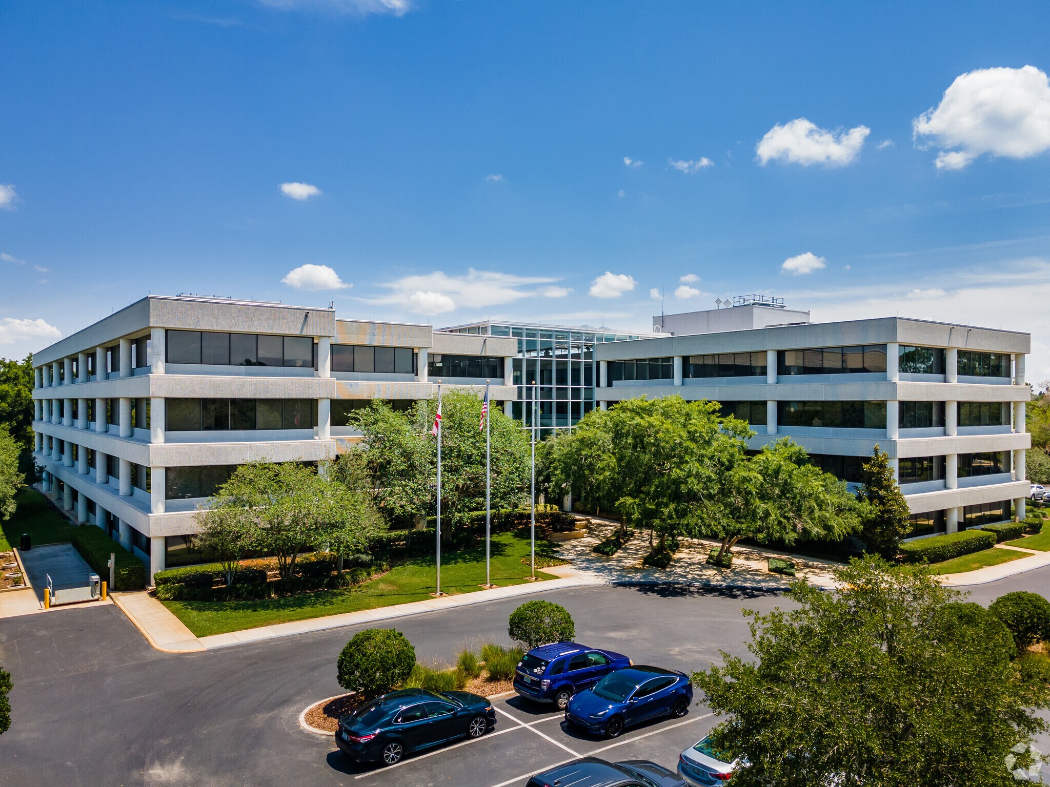 851 Trafalgar Ct, Maitland, FL to rent Building Photo- Image 1 of 6