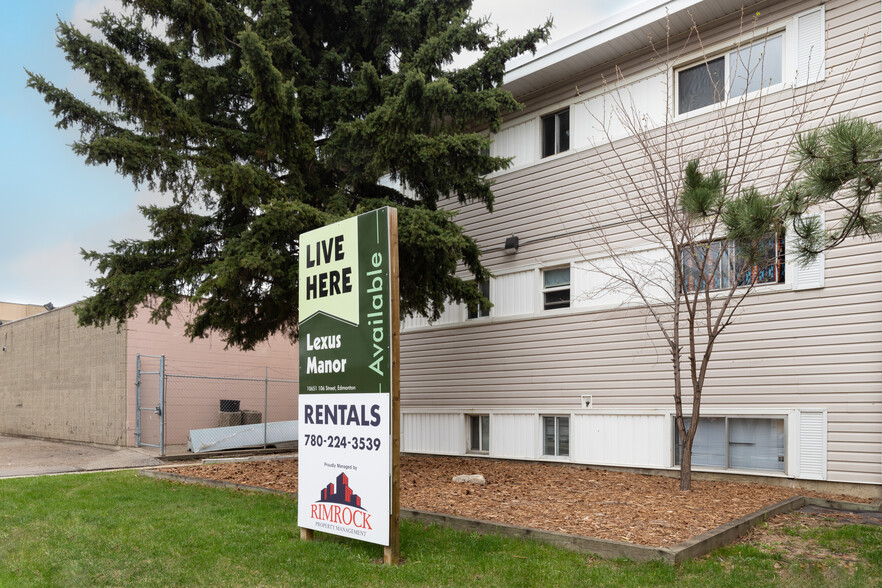 10651 106th St NW, Edmonton, AB for sale - Building Photo - Image 3 of 4