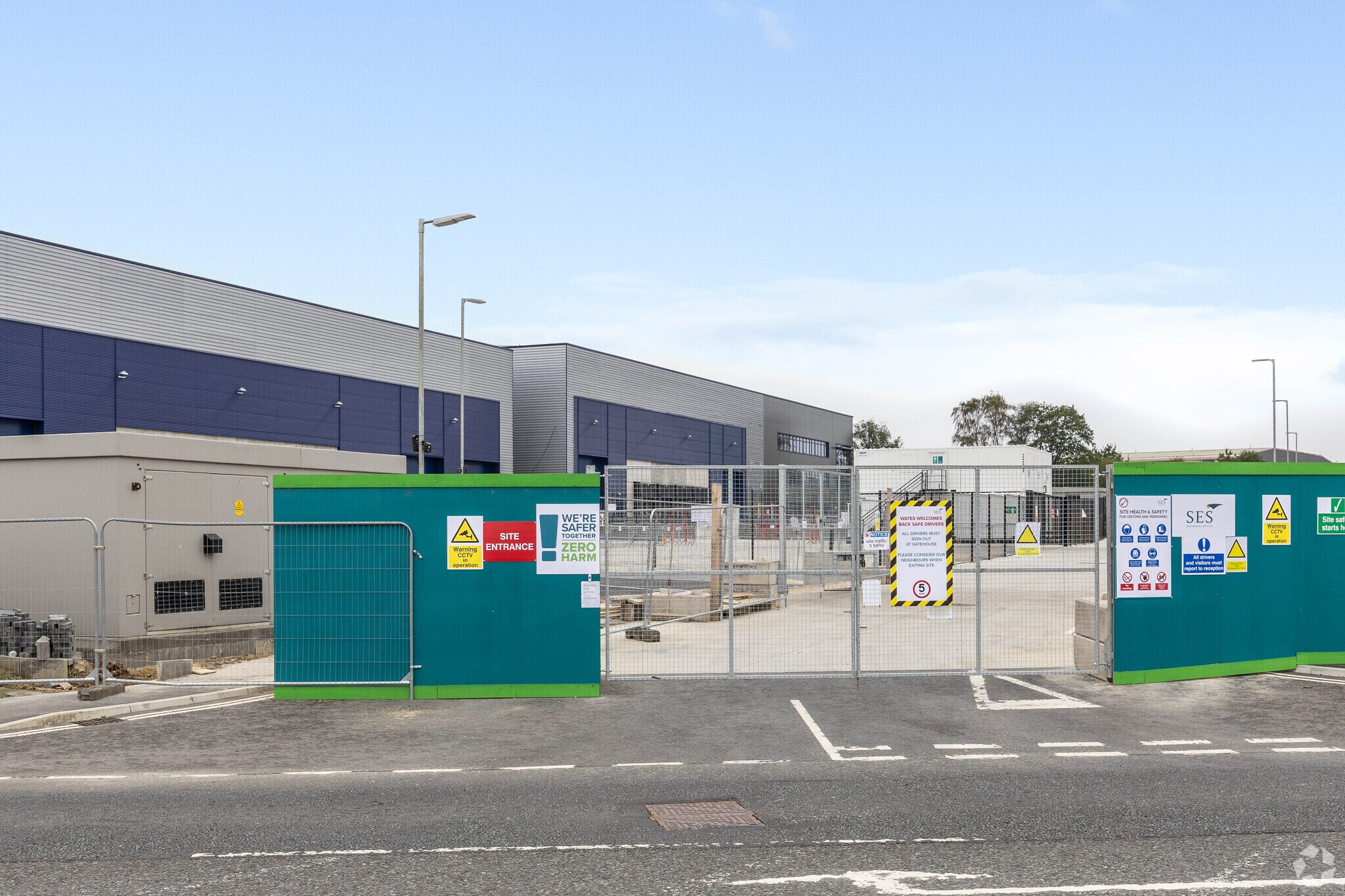 Infiniti Dr, Washington for sale Primary Photo- Image 1 of 1