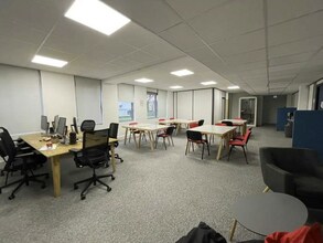 Office in Montreuil to rent Interior Photo- Image 2 of 3