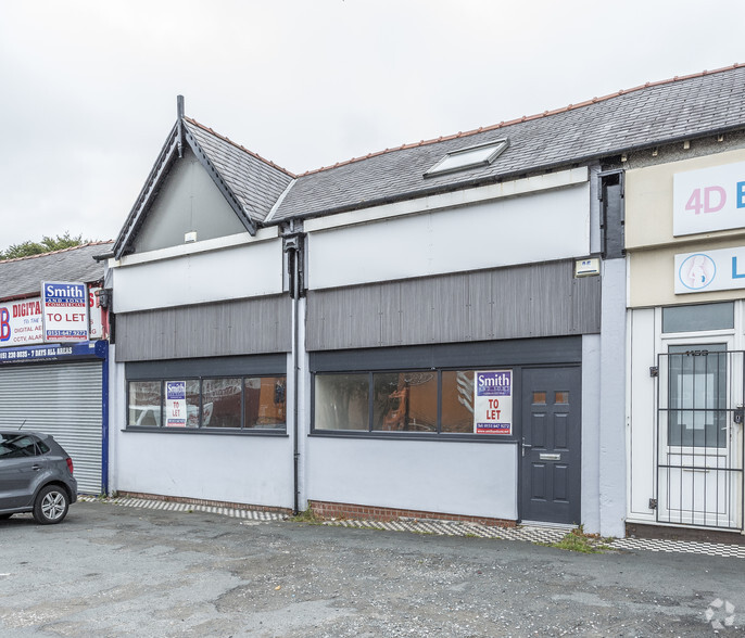 1155-1157 New Chester Rd, Wirral for rent - Building Photo - Image 3 of 3