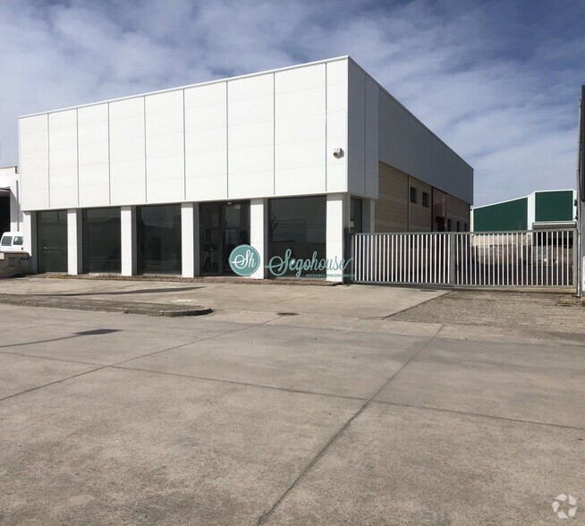 Industrial in Cantalejo, SEG for sale - Primary Photo - Image 1 of 9