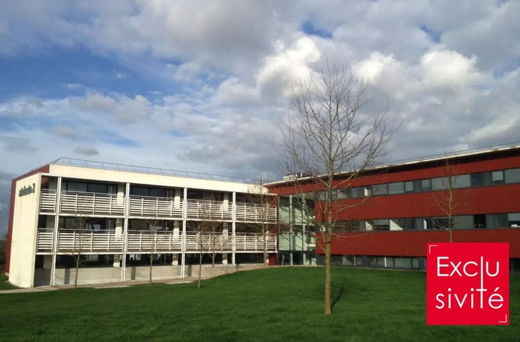 Location Bureaux 347 m² à 700 m² - Photo 1