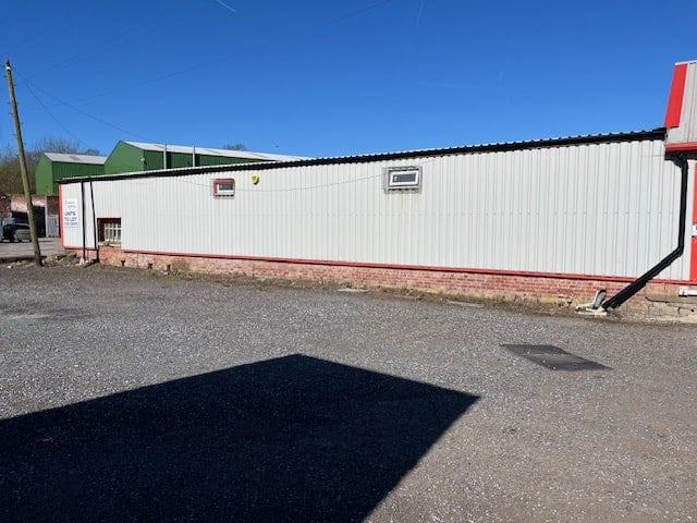 Ainsworth Rd, Manchester to rent - Building Photo - Image 3 of 4