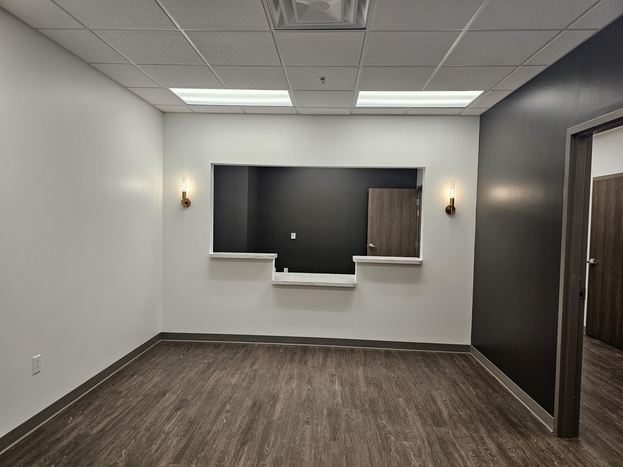 335 24th Ave, Nashville, TN to rent Interior Photo- Image 1 of 9