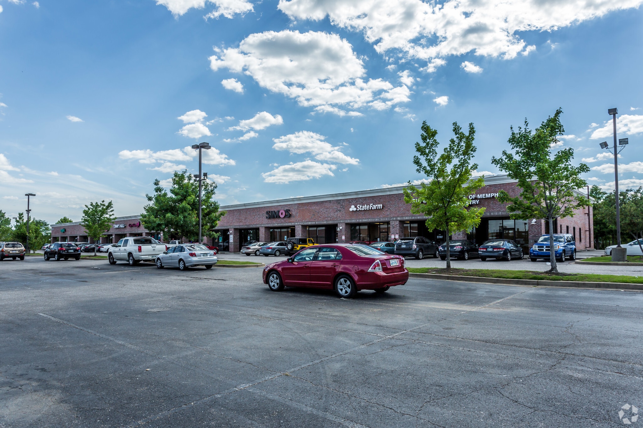 4205 Hacks Cross Rd, Memphis, TN for sale Primary Photo- Image 1 of 1
