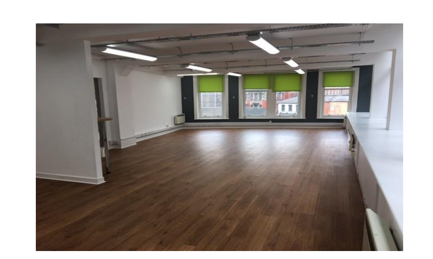 65 High St, Manchester for rent - Interior Photo - Image 2 of 4