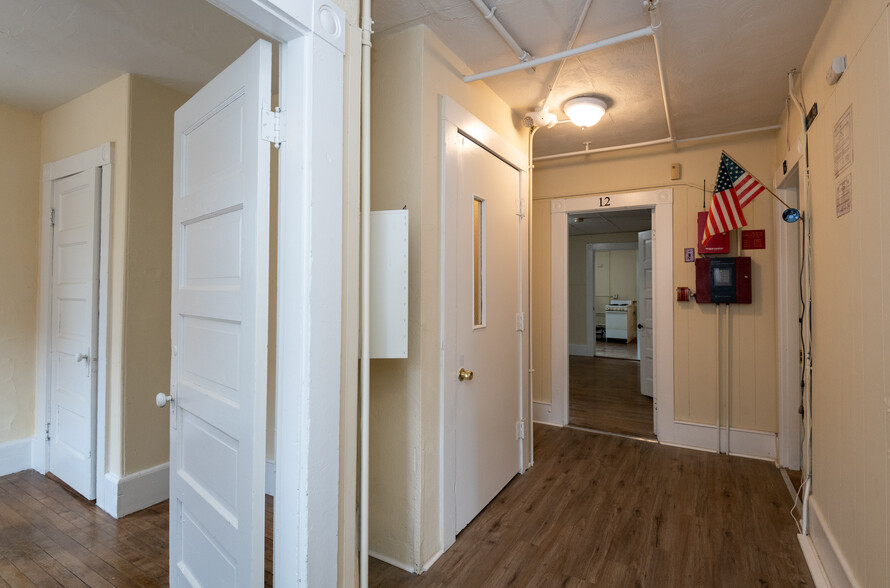 10 Howard St, Salem, MA for sale - Building Photo - Image 3 of 14