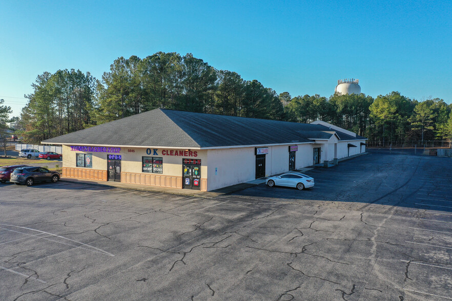 5845 Yadkin Rd, Fayetteville, NC for sale - Building Photo - Image 1 of 1