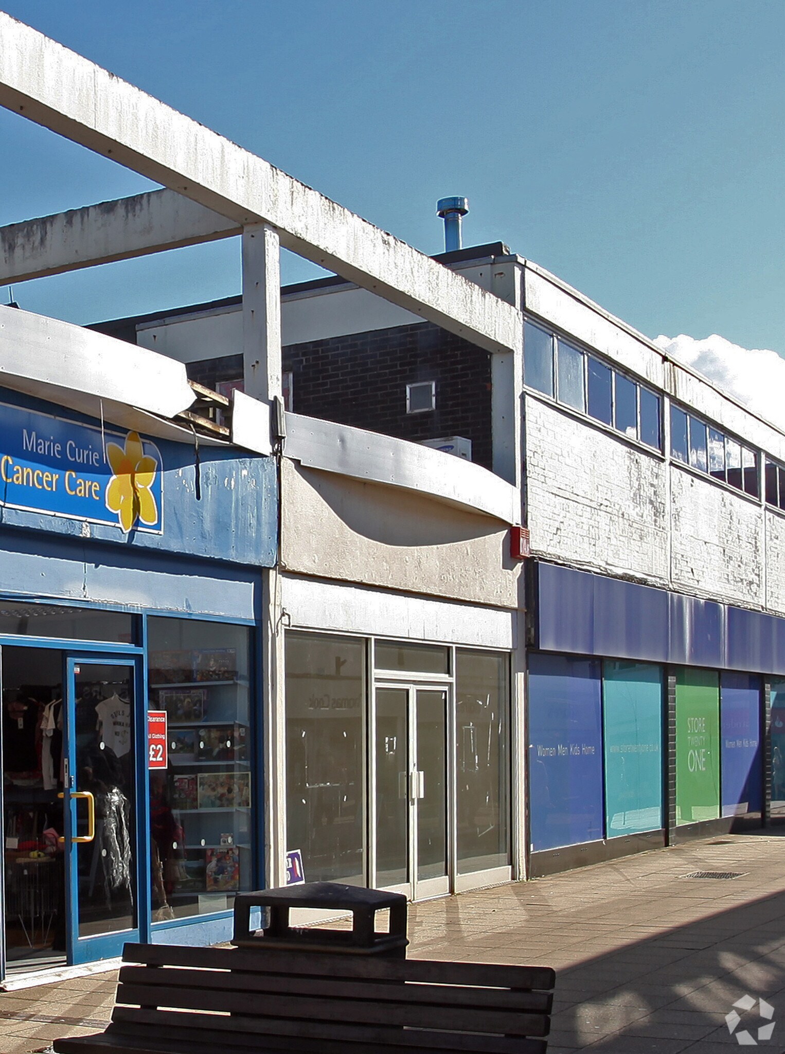 34 Wellington Way, Waterlooville for sale Primary Photo- Image 1 of 1