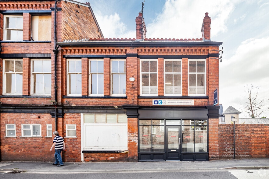 18 English Walls, Oswestry for sale - Building Photo - Image 2 of 2