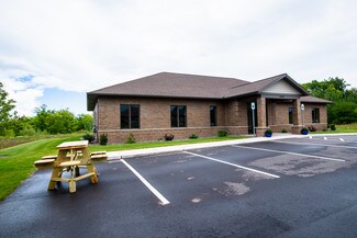 More details for 1070 Commerce Dr, Marquette, MI - Office for Rent