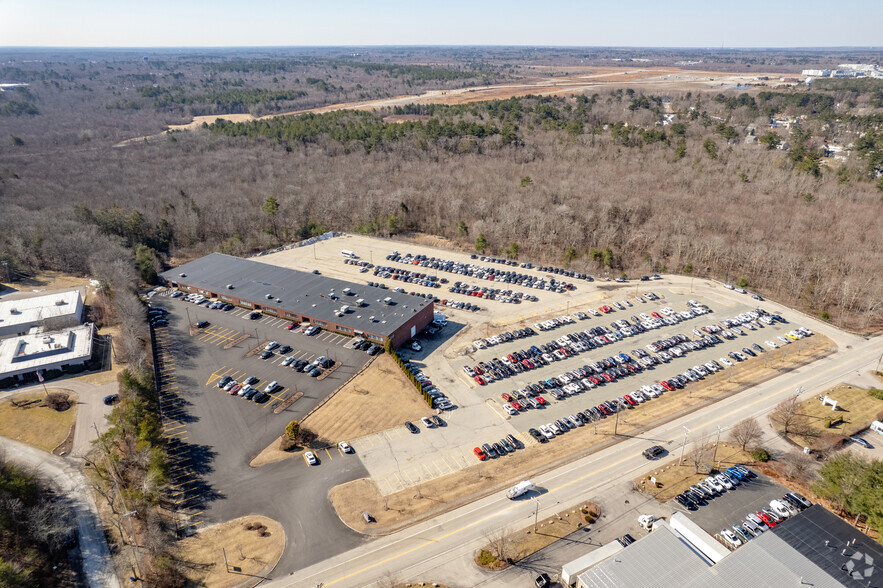 67 Sharp St, Hingham, MA for rent - Aerial - Image 3 of 5