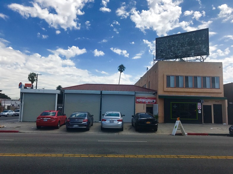 7400 S Western Ave, Los Angeles, CA for rent - Primary Photo - Image 1 of 12