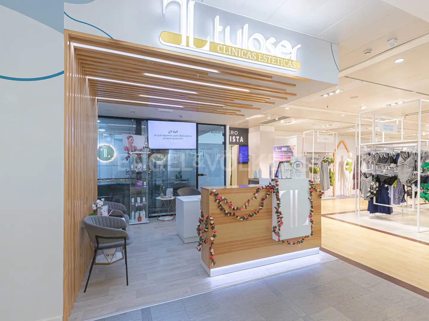 Retail in Barcelona, Barcelona to rent Interior Photo- Image 1 of 7