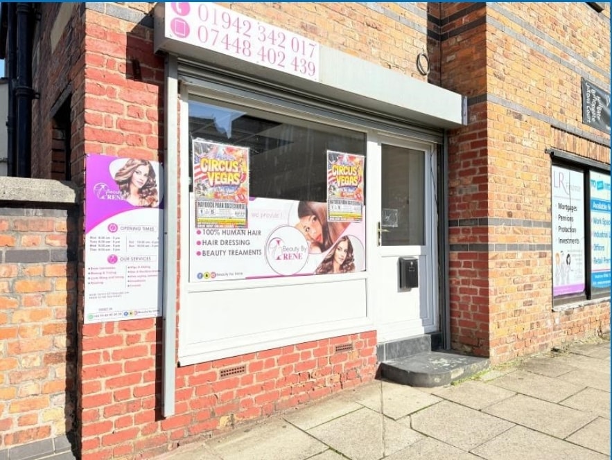 39-45A Hallgate, Wigan to rent Primary Photo- Image 1 of 3