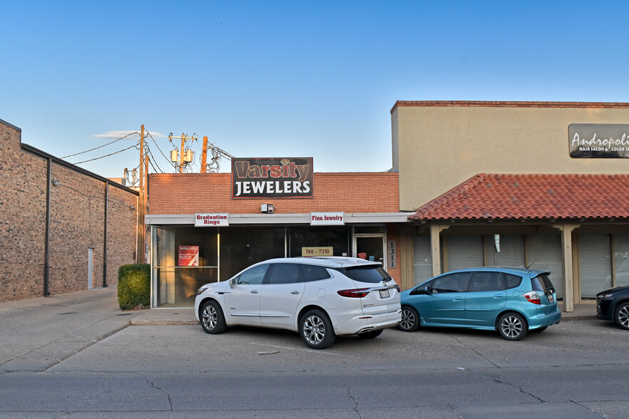 1311 University Ave, Lubbock, TX for rent - Building Photo - Image 1 of 6