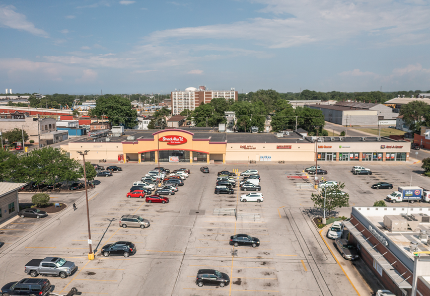 4739 Indianapolis Blvd, East Chicago, IN for sale - Building Photo - Image 1 of 1