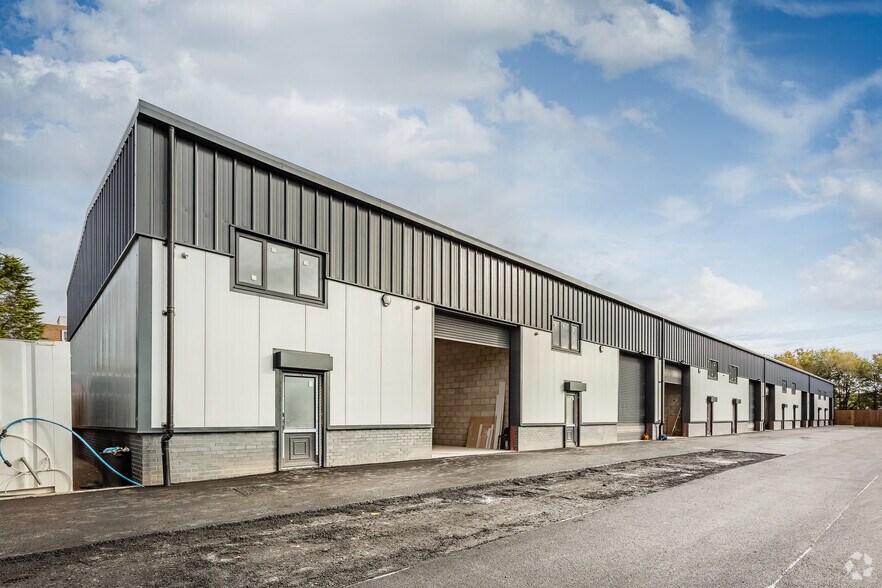 Priestley Rd, Manchester for sale - Primary Photo - Image 1 of 1