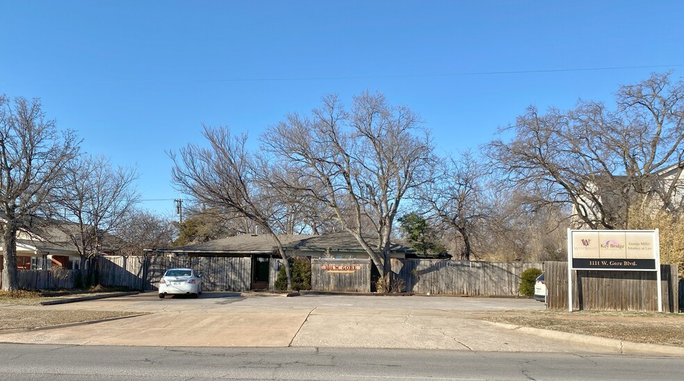 1111 W Gore Blvd, Lawton, OK for sale - Building Photo - Image 1 of 1