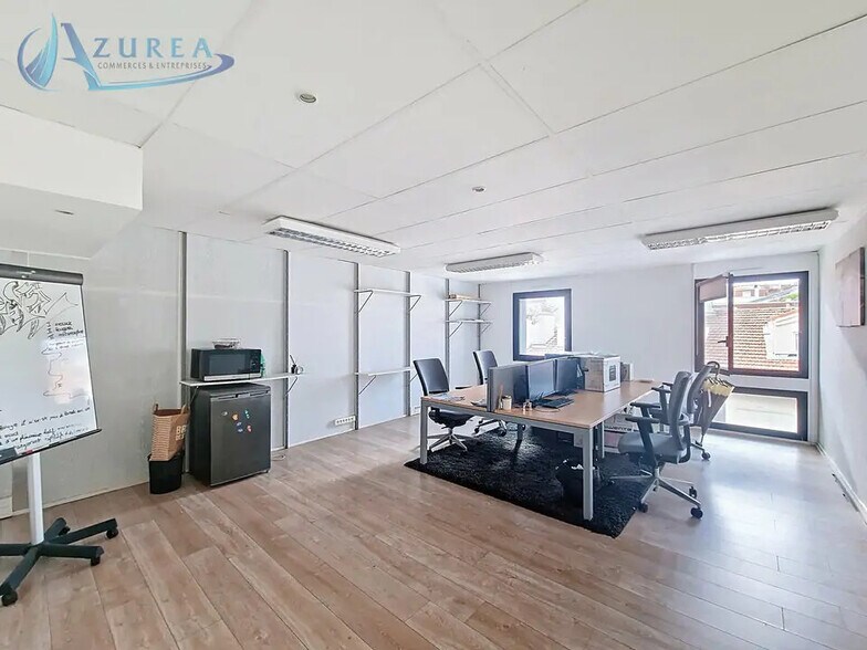 Office in Cannes to rent - Building Photo - Image 2 of 6