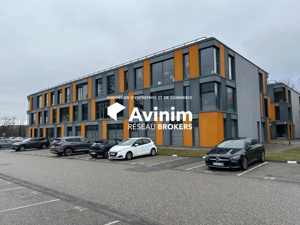 Location Bureaux 171 m² à 575 m² - Photo 1