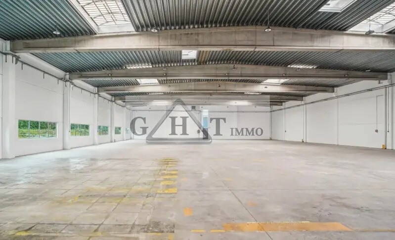 Industrial in Chilly-Mazarin to rent - Interior Photo - Image 2 of 7