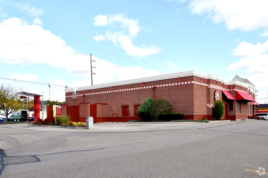 2949 Dixie Hwy, Hamilton, OH for sale - Building Photo - Image 3 of 4