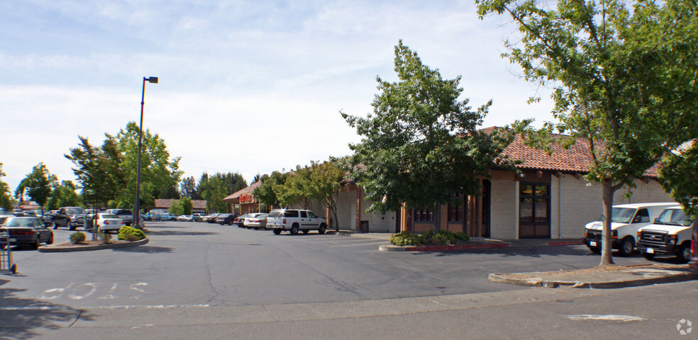 788 Gravenstein Hwy N, Sebastopol, CA for sale - Building Photo - Image 1 of 2