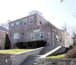 11 Walpole St, Norwood, MA for rent Primary Photo- Image 1 of 6