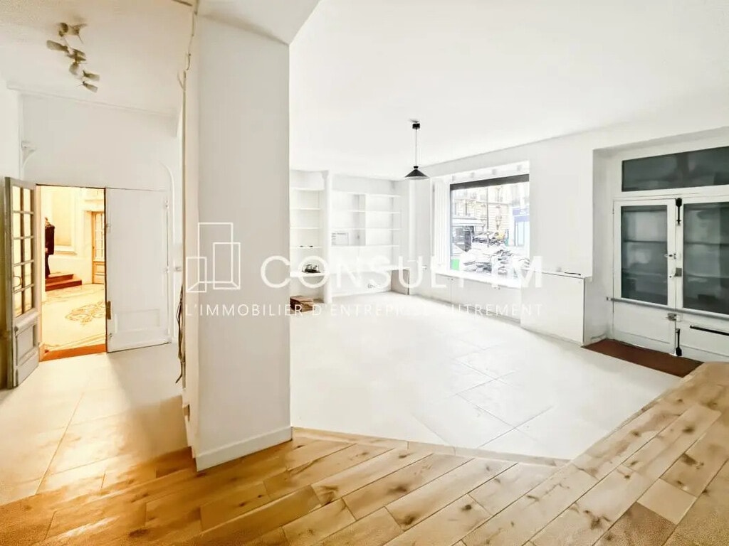 Location Commerce 59 m² - Photo 1