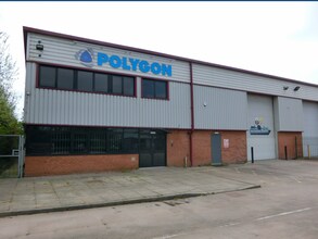 Wheelhouse Rd, Rugeley to rent Building Photo- Image 1 of 2