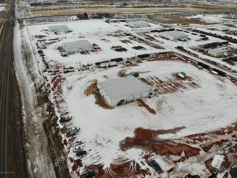 10280 SW 3rd St, Killdeer, ND for sale - Building Photo - Image 1 of 1