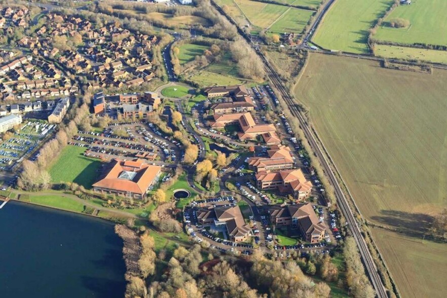 71-87 Caldecotte Lake Dr, Milton Keynes for rent - Aerial - Image 2 of 7