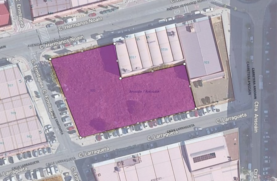 Calle Ermitapea, 18, ANTSOAIN, Navarre for sale - Plat Map - Image 2 of 2