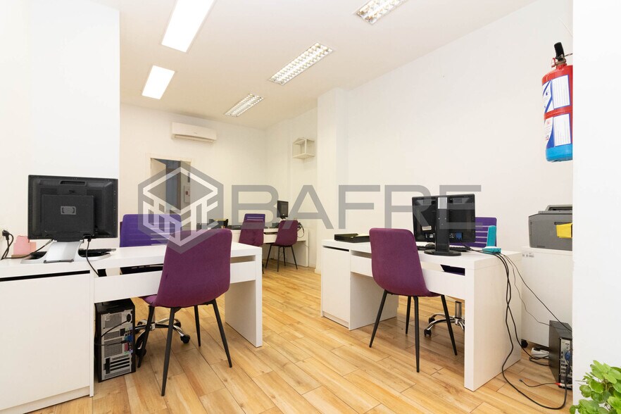 Office / Retail in Madrid, Madrid to rent - Interior Photo - Image 2 of 2