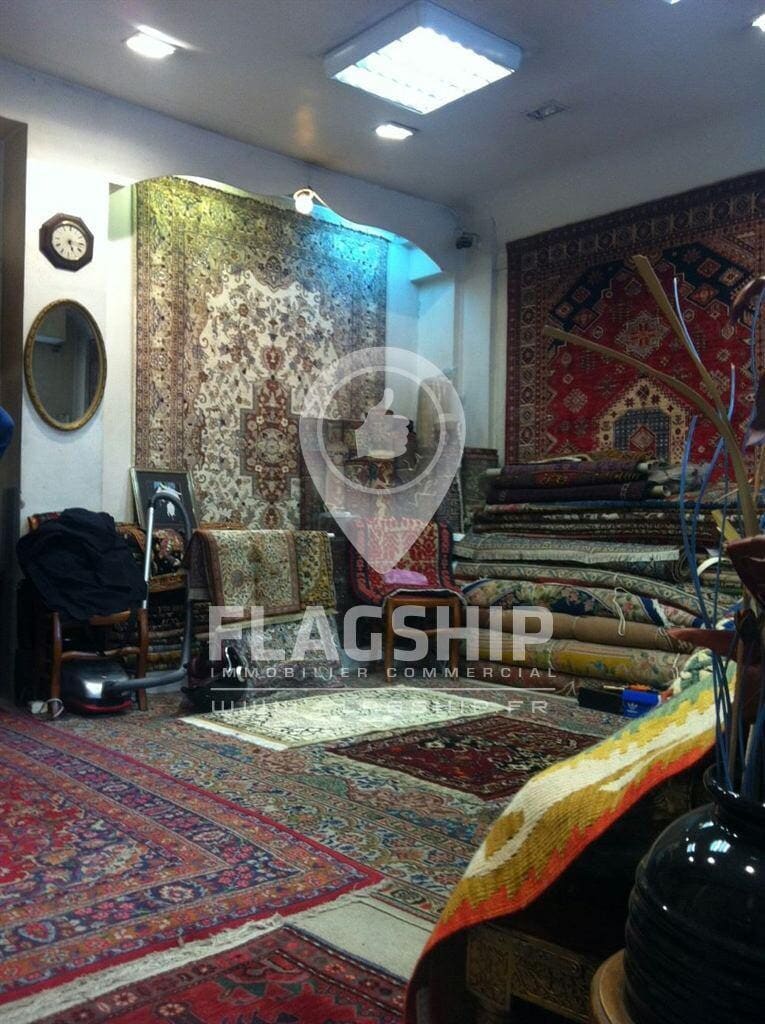 Location Commerce 55 m² - Photo 1