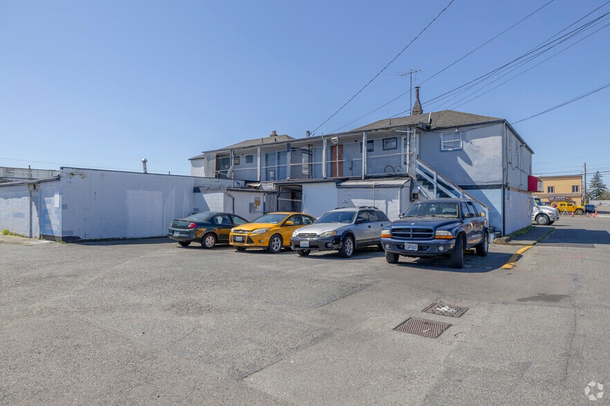 8201 Tacoma Way, Tacoma, WA for sale - Building Photo - Image 3 of 7